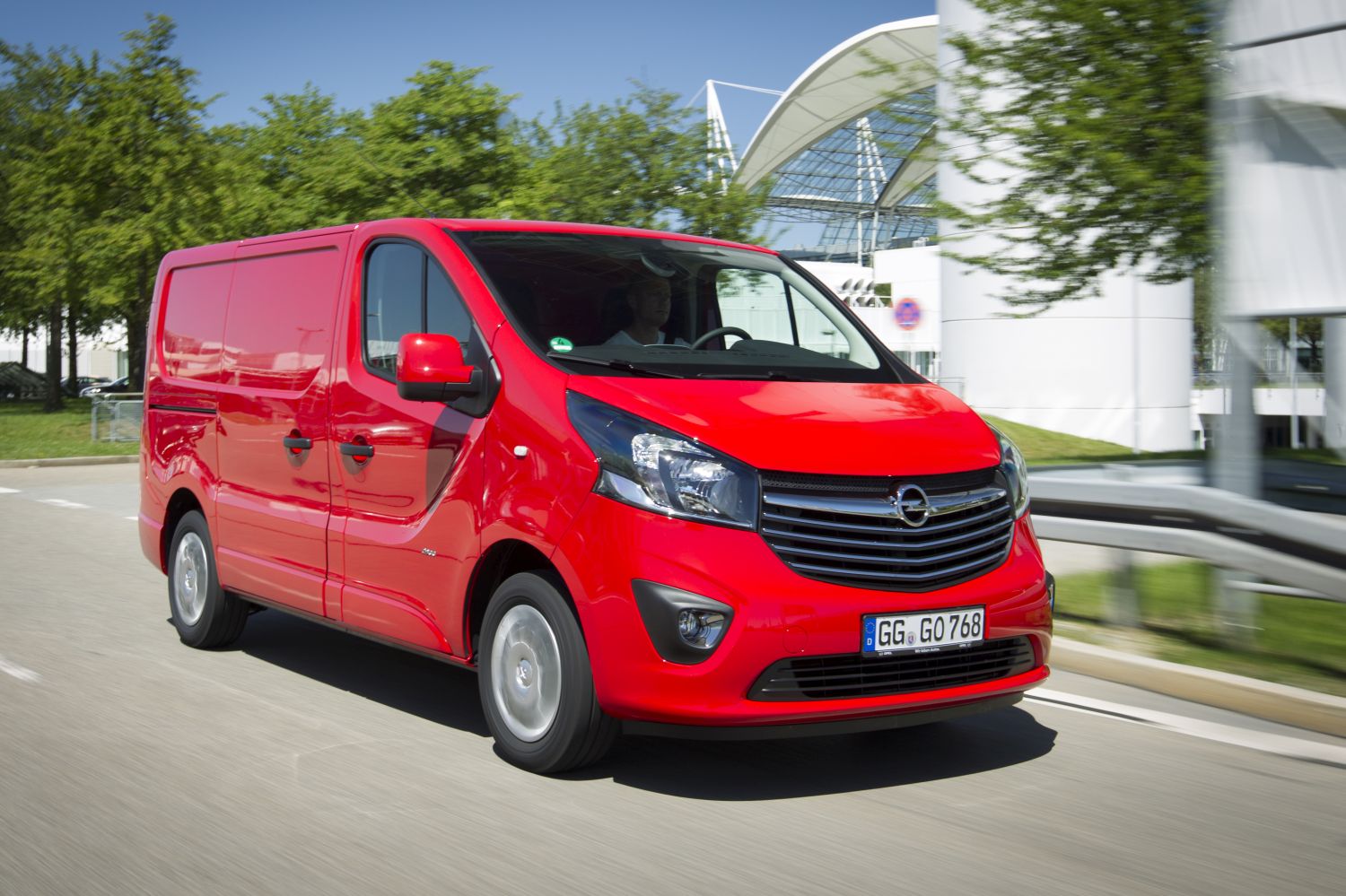 Opel vivaro b