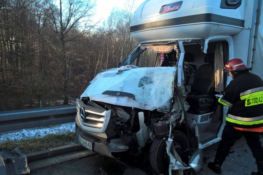 Wypadek na 262 km autostrady A4 – rannych 2 kierowców busów