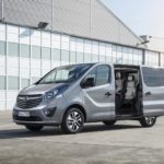 Opel Vivaro Tourer i Vivaro Kombi Elegance – nowe wersje minibusów