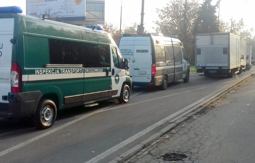 9 przeciążonych busów w 6 godzin – akcja ITD Poznań