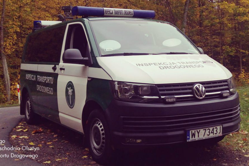 Robią foty zamiast pracować – konkurs dla inspektorów ITD