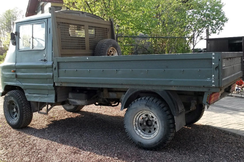 Żuk wywrotka z napędem 4×4 i skrzynią rozdzielczą Stara 660