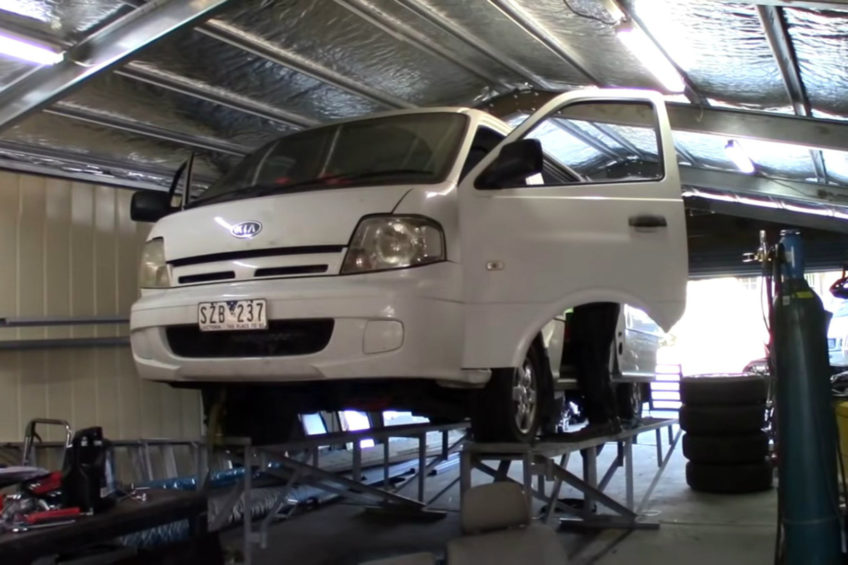 Kia Pregio z silnikiem V12 – ponad 700 KM w zwykłym furgonie