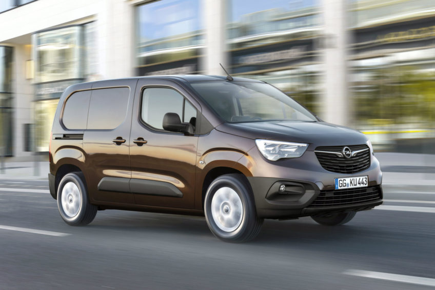 Opel Combo Van E – nawet 1000 kg ładowności i wskaźnik przeciążenia