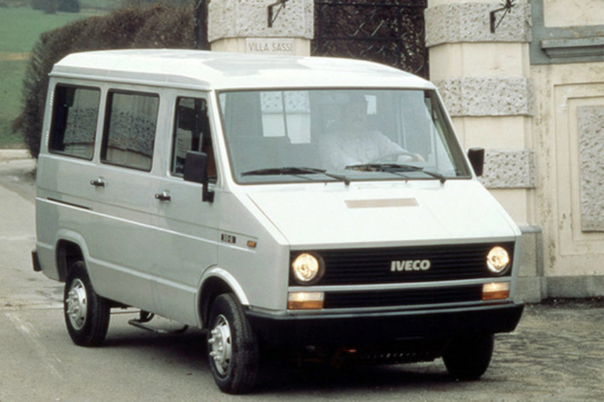 Iveco świętuje 40-lecie rozpoczęcia produkcji pierwszej generacji Daily