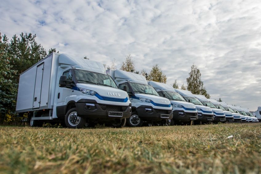 13 sztuk Iveco Daily zasilanych CNG dla Hollywood S.A.