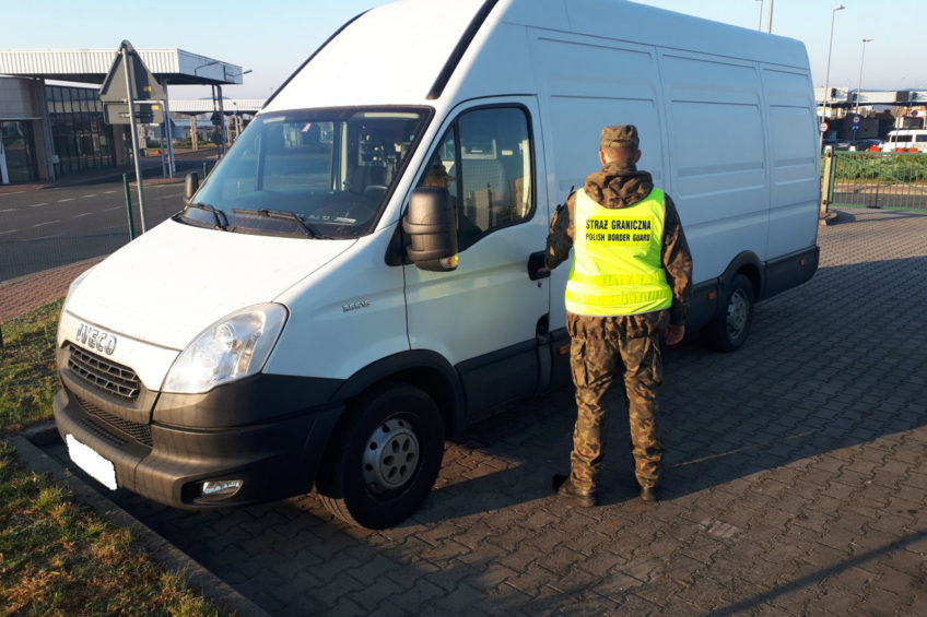 Skradzione w Andorze Iveco Daily zatrzymano w Kuźnicy