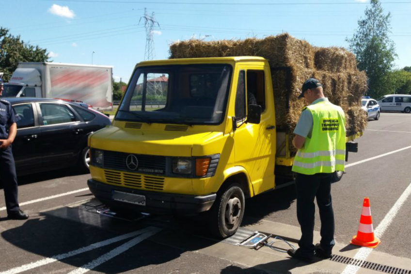 Jednego dnia zważyli 209 busów – wielka akcja lubelskiej policji i ITD
