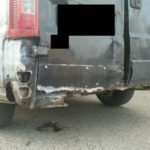 Peugeot Boxer omal się nie rozpadł – podobno jechał na złom
