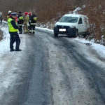 Dacia Dokker przygniotła kierowcę – mężczyzna nie żyje