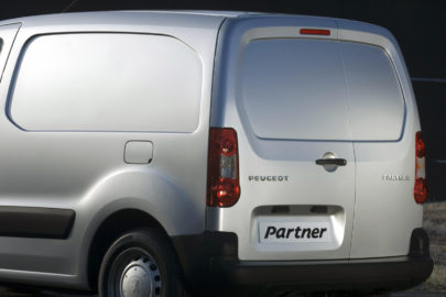 Peugeot Partner z kręconym licznikiem zatrzymany na zakopiance