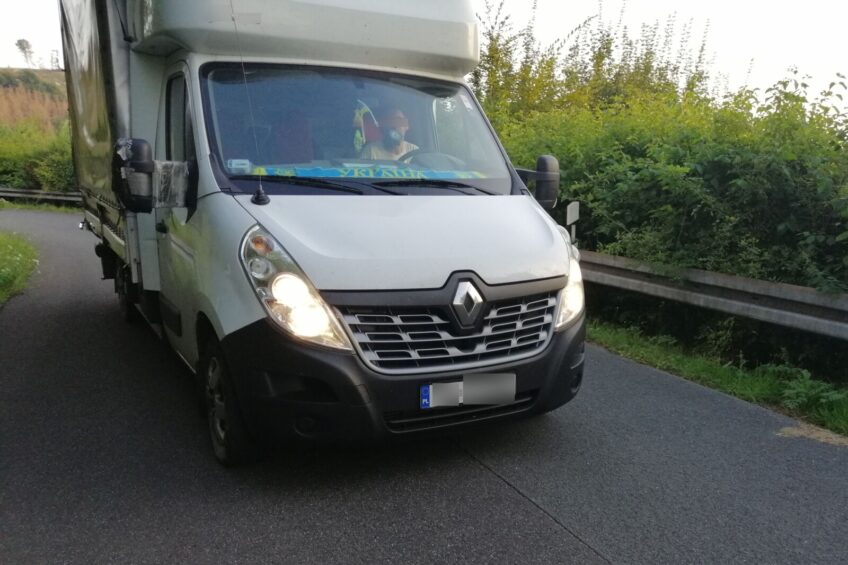 Polski bus z pijanym kierowcą jeździł po parkingu przy A4 w Niemczech