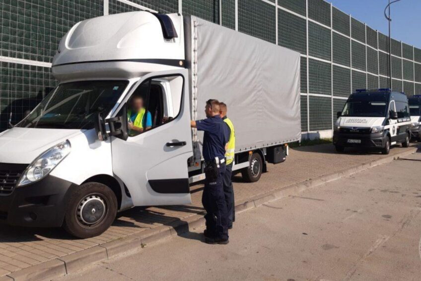 W Tychach kierowca przeciążonego busa miał ponad promil