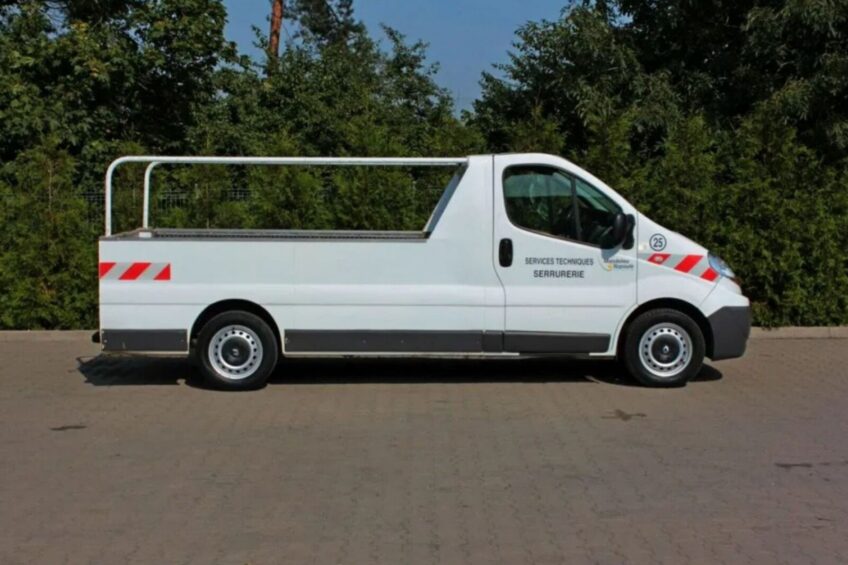 Renault Trafic jako pick-up do kupienia na otomoto