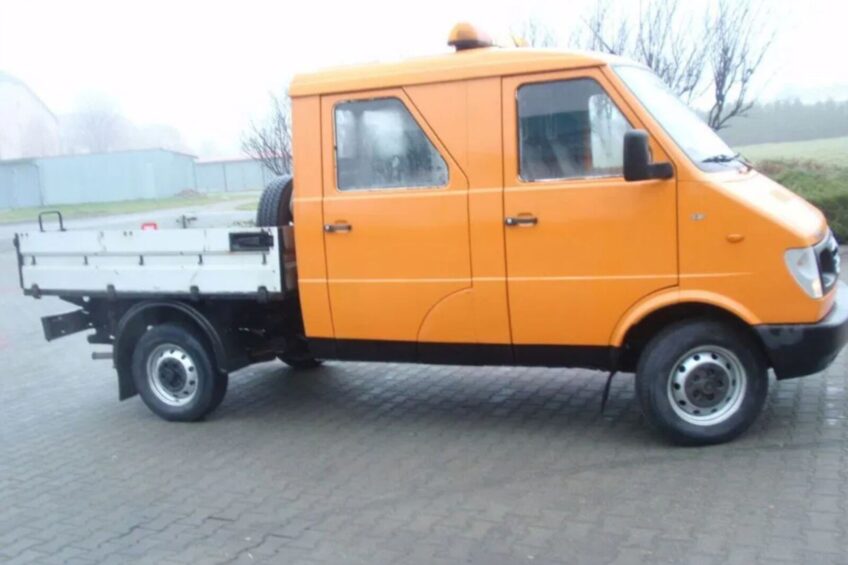 Lublin 3 z kabiną od Szcześniaka – doka wystawiona na otomoto.pl