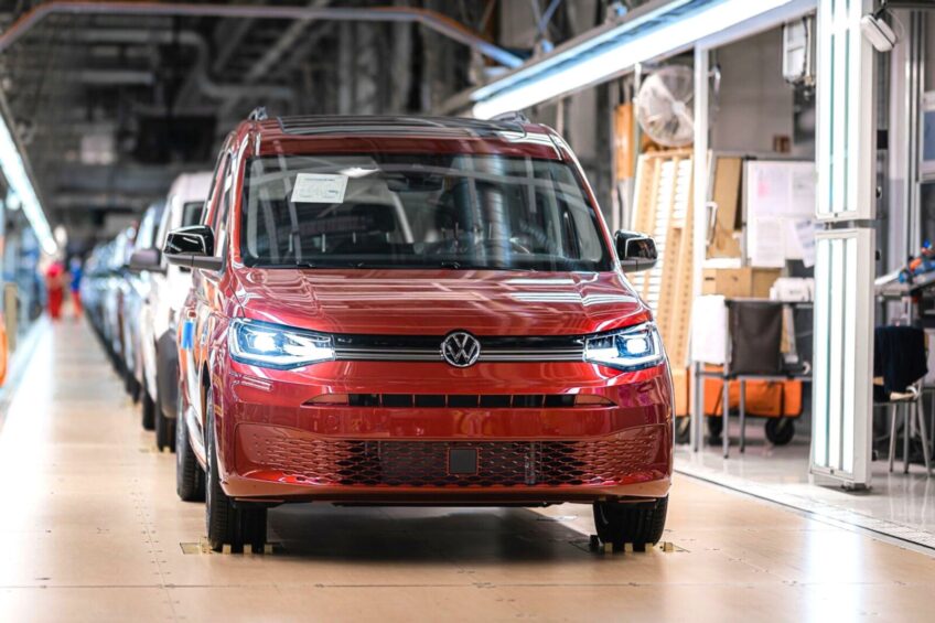 Zakłady VW Poznań opuściło w 2020 roku 207 610 pojazdów