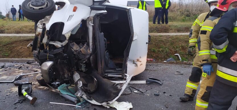 Kierowca pocztowego busa był po amfetaminie - grozi mu do 12 lat