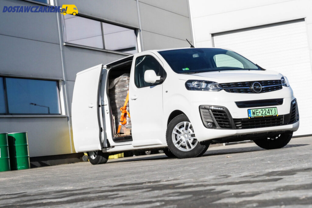 Opel Vivaro-e test opinie zasięg dane techniczne ładowność