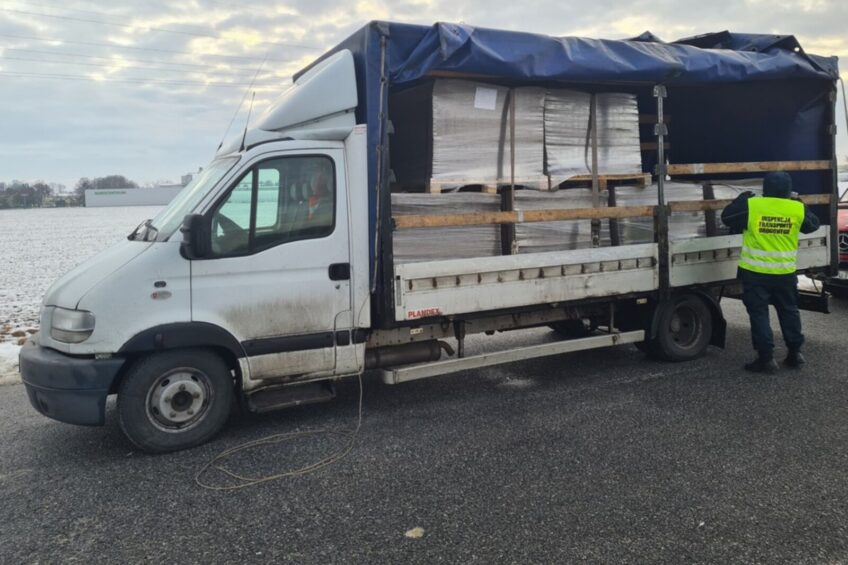 Renault Mascott ważyło 9500 kg – mandat i przeładunek