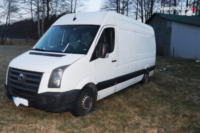 Kradli rury Crafterem – w środku narkotyki a kierowca bez uprawnień