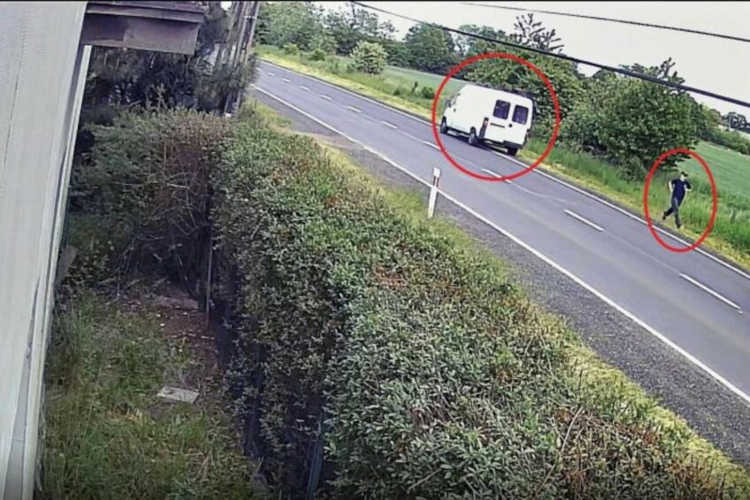 Peugeotem Boxerem potrącił rowerzystę i uciekł – zobacz film