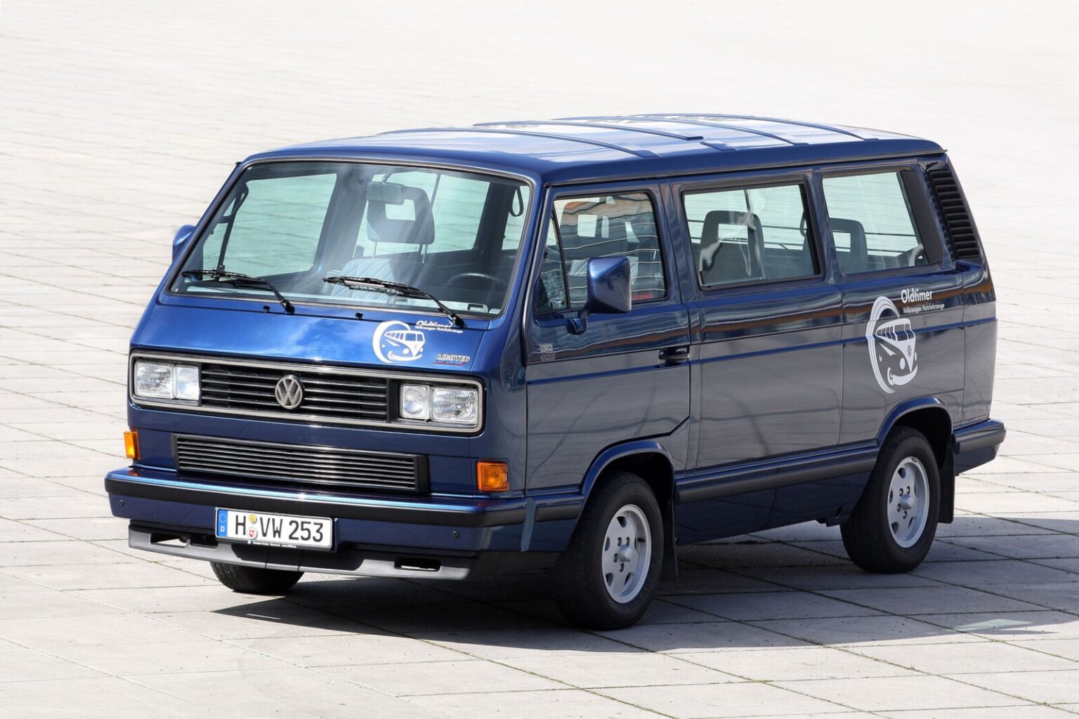 Volkswagen multivan avito