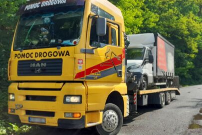 Iveco Daily odjechało z miejsca kontroli na lawecie – 8 ton na wadze