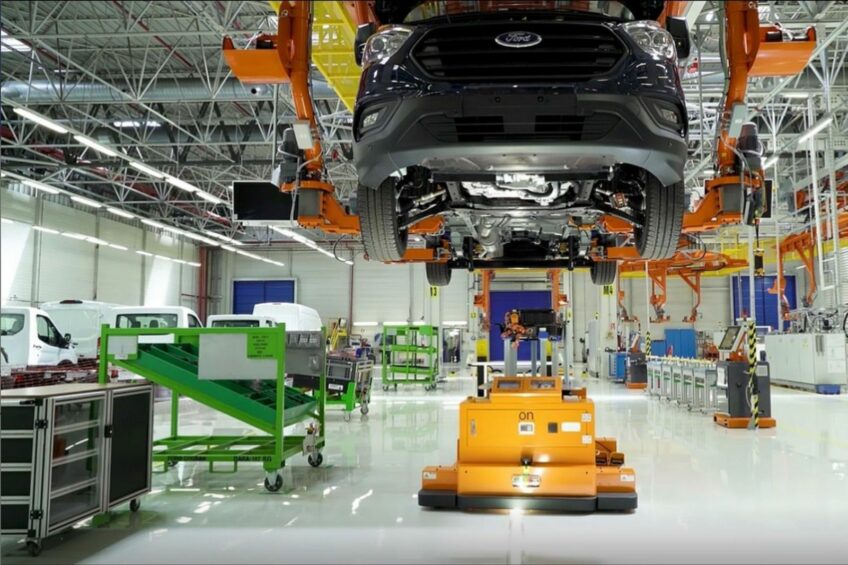 Wstrzymana produkcja Forda Transita do 13 czerwca