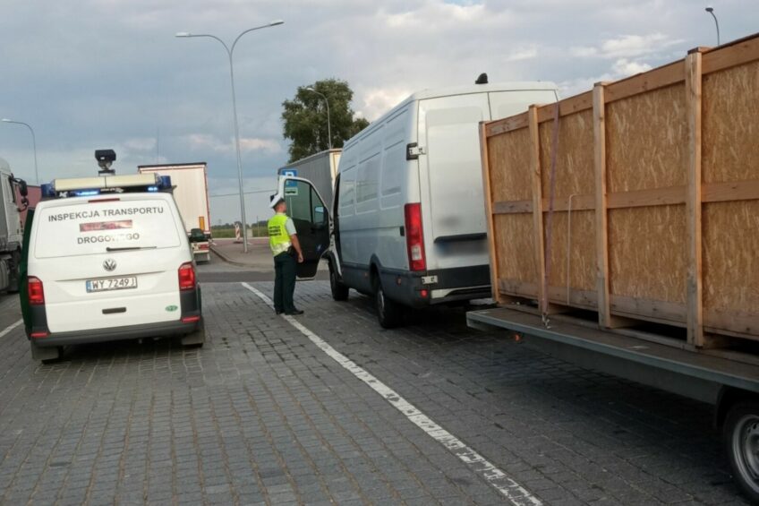 Pijany kierowca Daily z przyczepą na S8 – nie uiścił opłaty viaTOLL