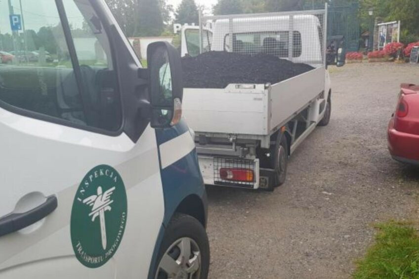 Kierował przeciążonym Movano – miał 3 razy orzeczony sądowo zakaz