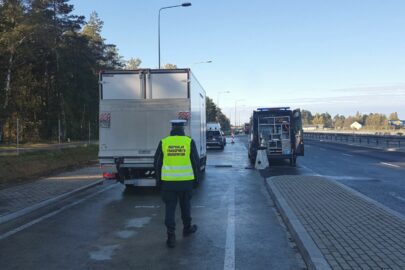 Akcja „waga” na DK 19 i S8 – najcięższy bus ważył 8200 kg