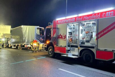 Polskie Movano najechało na naczepę na A4 w Niemczech