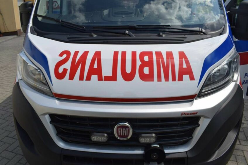 Kierowca karetki dostał pouczenie a nie 1400 zł mandatu