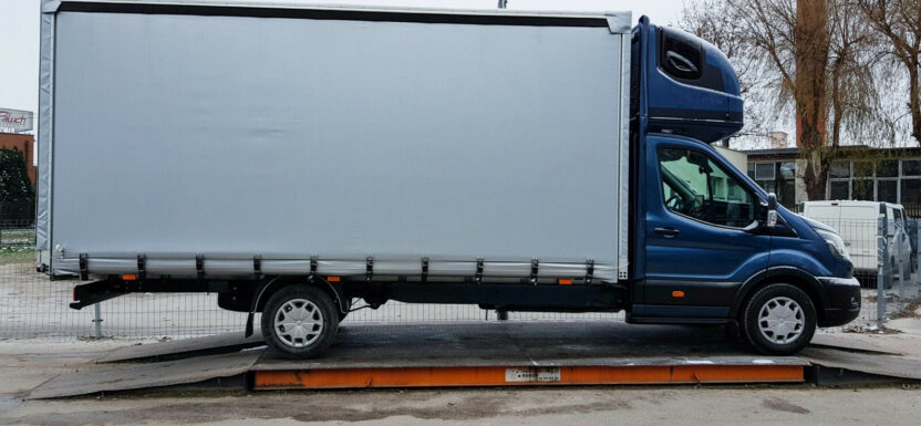 Od 5 lutego 2022 można składać do GITD wnioski o licencje i wypisy na busy