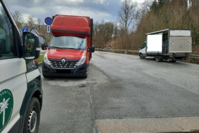 Ponad 4 tony na pace luzem. Kierowca dostał maksymalny mandat