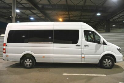 Luksusowy Mercedes Sprinter z przebitymi numerami VIN zatrzymany w Medyce