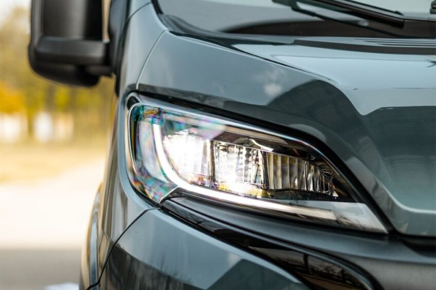 W rejestracji nowych aut dostawczych cofnęliśmy się do 2016 roku