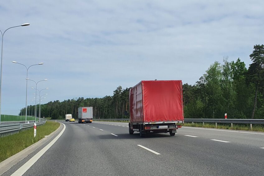<strong>Ubezpieczenie busa transportowego do 3,5 t w działalności gospodarczej – na jakich warunkach? Ile kosztuje?</strong>