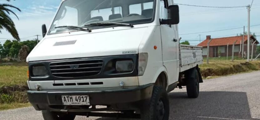 Skrzyniowy Lublin 3 wystawiony w urugwajskim komisie 1