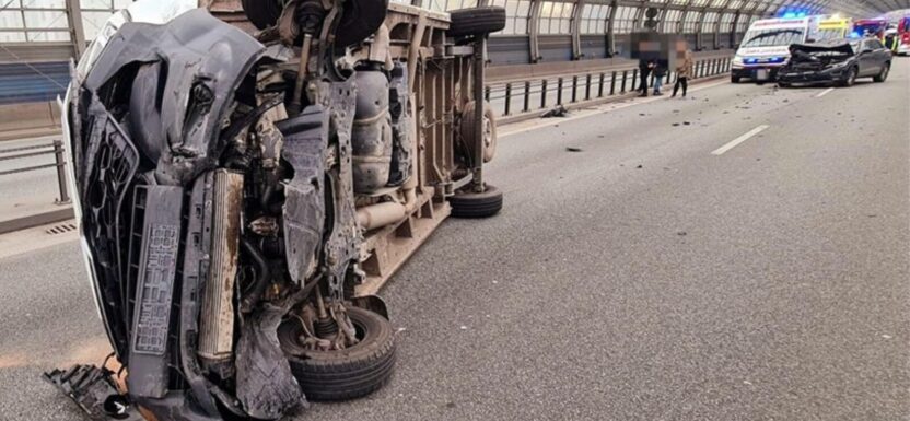 pomiędzy węzłem Marymoncka a węzłem Wisłostrada