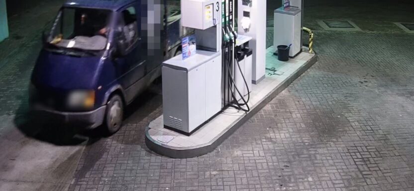 Za zdjęcie tablic z Transita kara większa niż za kradzież paliwa