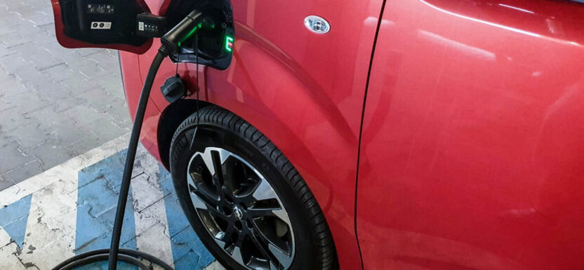 Flota elektrycznych vanów w Europie rośnie. Polska wśród liderów