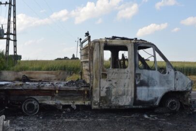 Pożar Fiata Ducato na DK 74 – poparzony jeden z pasażerów