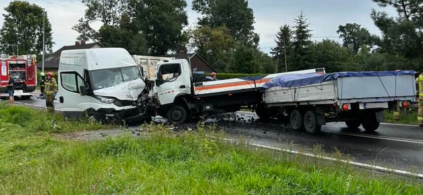 Kierowca Cantera spowodował wypadek. Zestaw był przeciążony