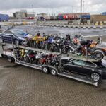 Iveco 35C z naczepą z piętrem - ten zestaw ma 12 ton DMCZ