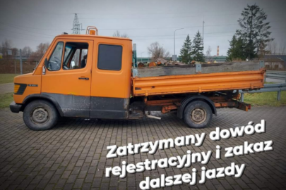 Kaczka Dziwaczka – skrzynia oparła się o kabinę