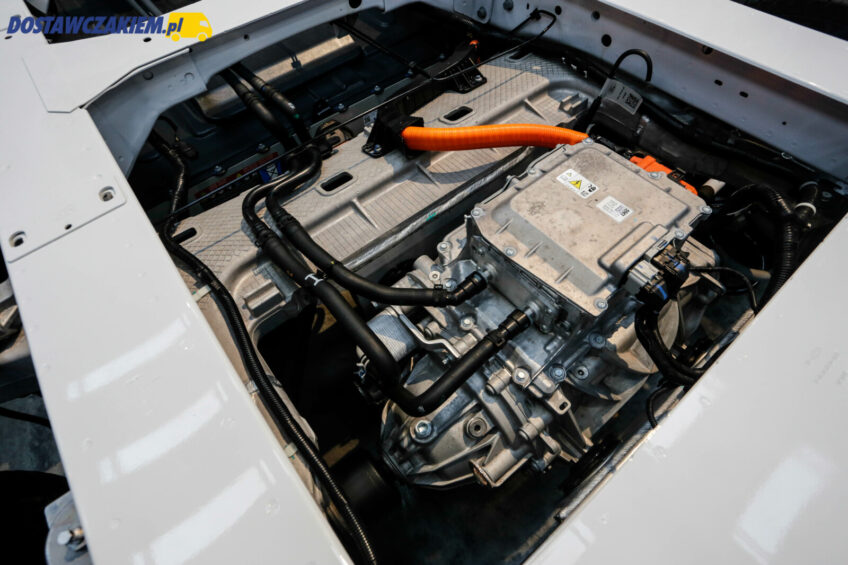 Ten elektryczny van zdominował rynek w Polsce