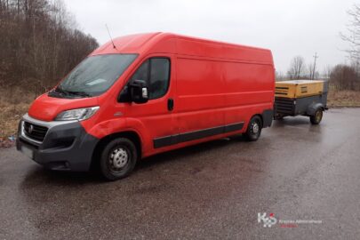 9 lat bez wizyty w SKP – KAS zatrzymało busa ciągnącego agregat