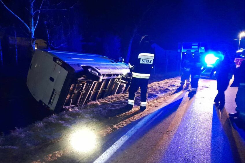 Breaking Bad po polsku. Bus z chemią porzucony w rowie