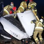 Brygadówka uderzyła w przepust. Kierowca stracił prawo jazdy